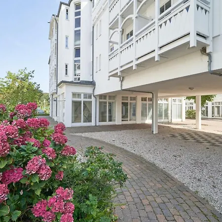 Apartment Schoene Fuer 4 Personen Ostseenah In *